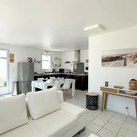 Jolie Maison Au Calme Avec Piscine * Rivedoux-Plage