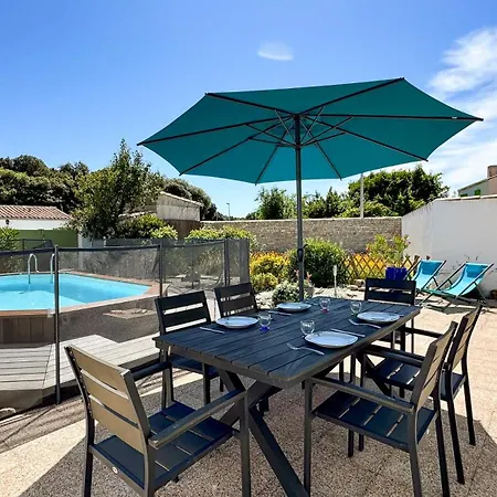 Jolie Maison Au Calme Avec Piscine